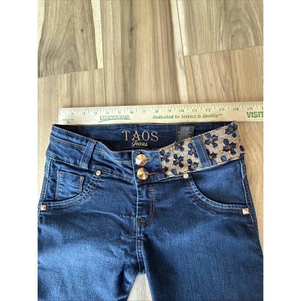 TAOS Women's Jeans Blue Skinny Embellished Size 7 - Picture 4 of 8
